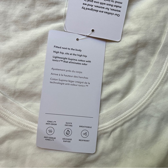 NWT! Athleta | White Outbound Scoop Tee | Size Medium - Picture 6 of 9